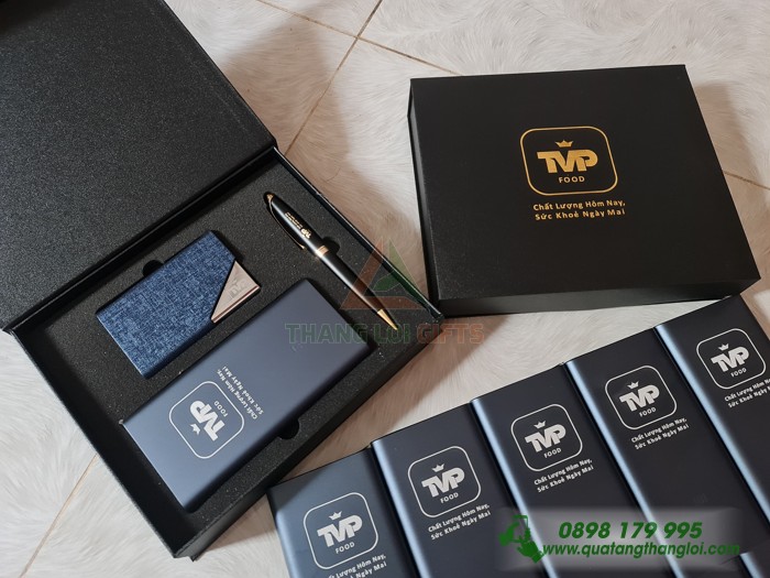 Bo GIFTS kkhac logo (hop namecard +pin sac du phong XIAOMI+ But kim loai) 