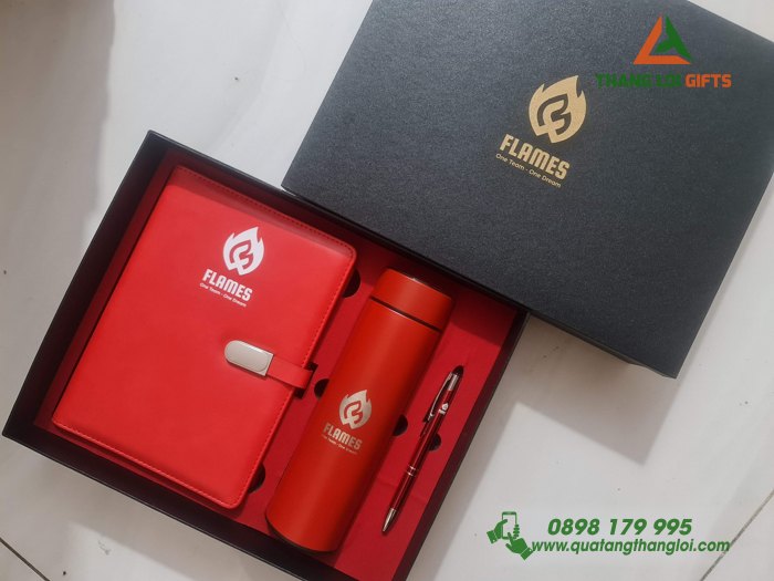 Giftset - Bộ quà tặng 3 món ( sổ+bình+bút) khắc logo FAMES làm quà tặng cuối năm (1)
