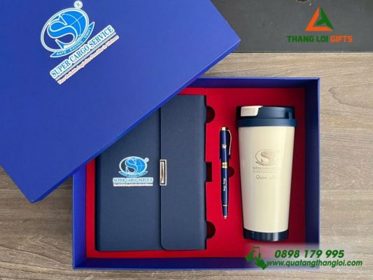 Bo Qua Tang (So+ Ly+ But) Mau Xanh - In Khac Logo Doanh Nghiep Super Cargo Service