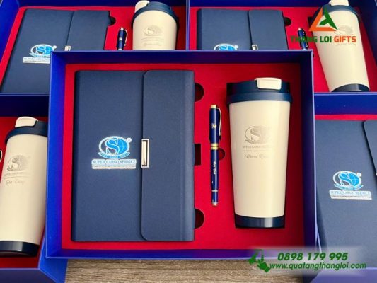 Bo Qua Tang (So+ Ly+ But) Mau Xanh - In Khac Logo Doanh Nghiep Super Cargo Service