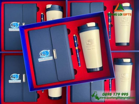 Bo Qua Tang (So+ Ly+ But) Mau Xanh - In Khac Logo Doanh Nghiep Super Cargo Service