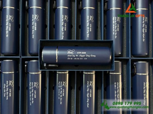 Binh Giu Nhiet ELmich 480ml Mau Xanh Den - Khac Logo LIORA