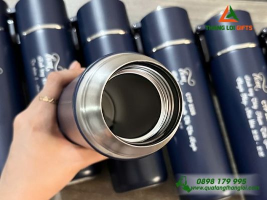 Binh Giu Nhiet ELmich 480ml Mau Xanh Den - Khac Logo LIORA