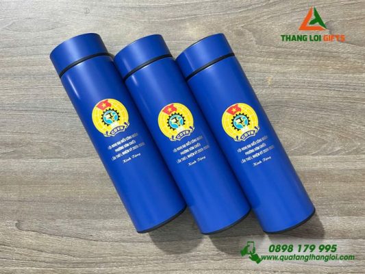 Binh Giu Nhiet Mau Xanh 500ml - In Khac Logo Dai Hoi Cong Doan Phuong Xom Chieu 