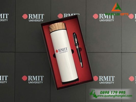 Bo Qua Tang (Binh & But) - In Khac Logo Truong Dai Hoc RMIT
