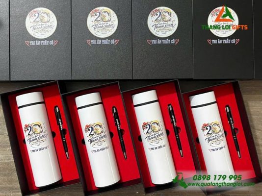 Bo Qua Tang (Binh & But) - In Khac Logo Truong THPT Nguyen Huu Huan