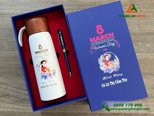 Bo Qua Tang (Ly 530ml & But) - In Khac Noi Dung Mung Ngay Quoc Te Phu Nu 8-3