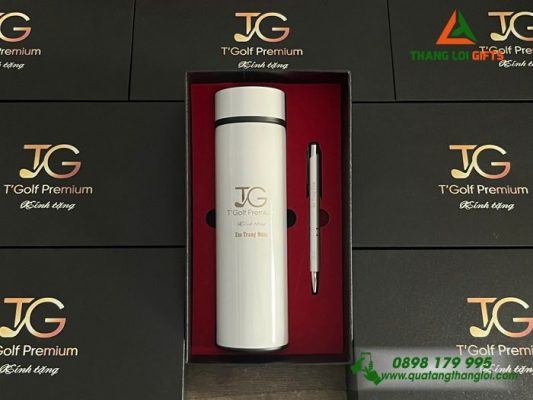 Bo Qua Tang (Binh & But) Mau Trang - In Khac Logo Doanh Nghiep TG T'Golf Premium