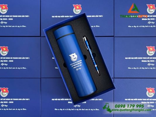 Bo Qua Tang (Binh & But) Mau Xanh - In Khac Logo Dai Hoi Dai Bieu Doan TNCS Xa Thanh Son