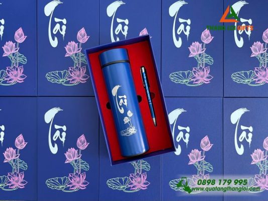 Bo Qua Tang (Binh & But) Mau Xanh - In Khac Noi Dung Hinh Anh