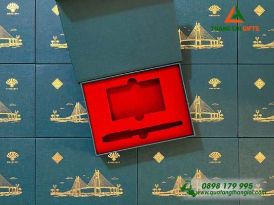 Bo Qua Tang (Hop Namecard & But Ky Parker) - In Khac Logo Trung Son Pharma