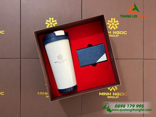 Bo Qua Tang (Ly & Hop Namecard) - In Khac Logo Minh Ngoc Group