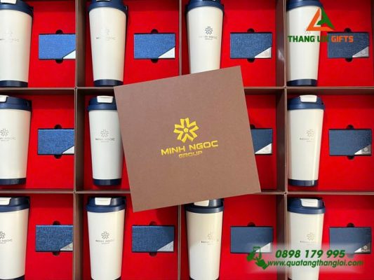 Bo Qua Tang (Ly & Hop Namecard) - In Khac Logo Minh Ngoc Group