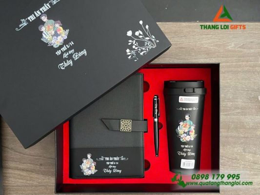 Bo Qua Tang (So+ Ly Lock+ But) Mau Den - In Khac Noi Dung Tri An Thay Co