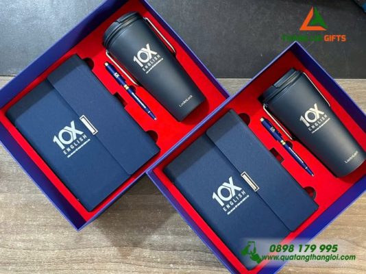 Bo Qua Tang (So+ Ly Lock+ But) Mau Xanh - In Khac Logo Trung Tam Tieng Anh 10X