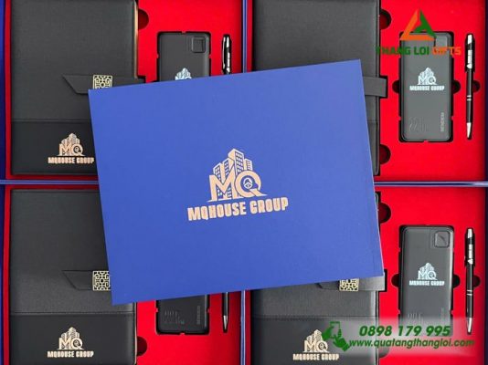 Bo Qua Tang (So+ Pin+ But) Mau Den - In khac Logo MQHOUSE Group