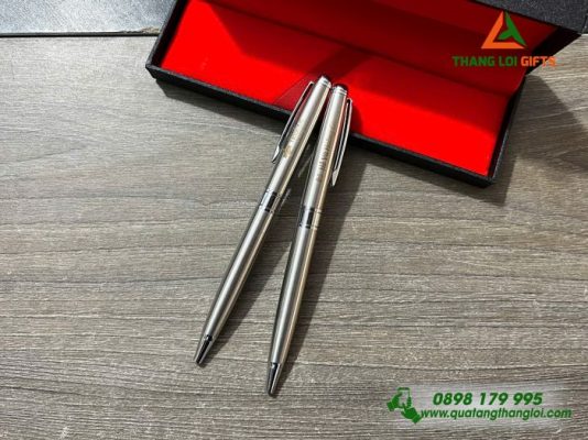 But Ky Kim Loai Xoay Mau Inox - Khac Logo Benh Vien Hoan My Da Nang