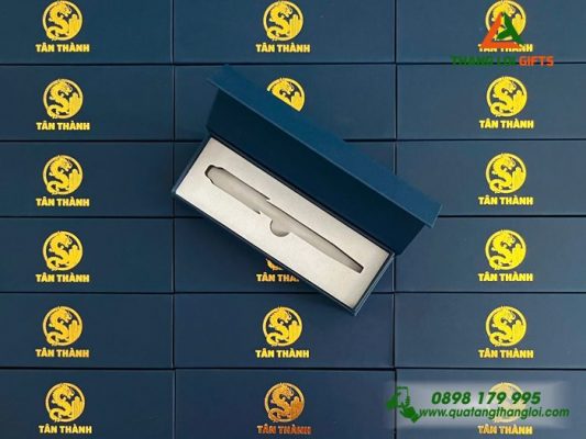 Hop But Nam Cham Mau Xanh - Ep Kim Logo Doanh Nghiep Tan Thanh