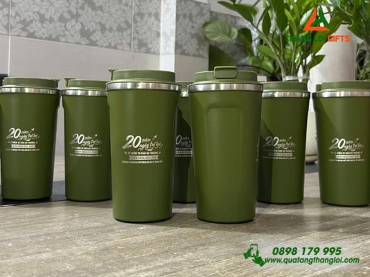 Ly Giu Nhiet 510ml Mau Xanh Reu - Khac Logo Ky Niem 20 Nam Truong THPT Dan Lap Le Thanh Tong 