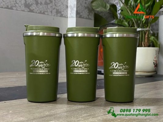 Ly Giu Nhiet 510ml Mau Xanh Reu - Khac Logo Ky Niem 20 Nam Truong THPT Dan Lap Le Thanh Tong 