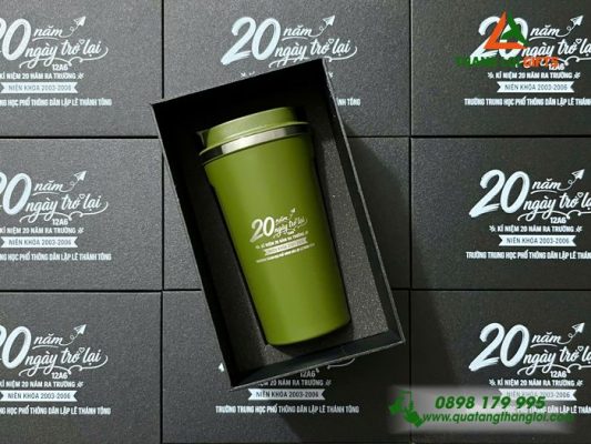 Ly Giu Nhiet 510ml Mau Xanh Reu - Khac Logo Ky Niem 20 Nam Truong THPT Dan Lap Le Thanh Tong 