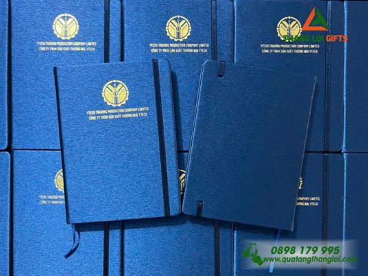 Sổ Dán Gáy A5 Màu Xanh Ép Kim Vàng Logo Doanh Nghiệp Y TECH Làm Quà Tặng Khách Hàng VIP