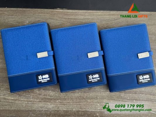 So Tay Da Nang Mau Xanh 8.000mAh - Khac Logo MB