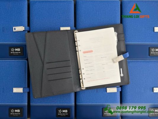 So Tay Da Nang Mau Xanh 8.000mAh - Khac Logo MB