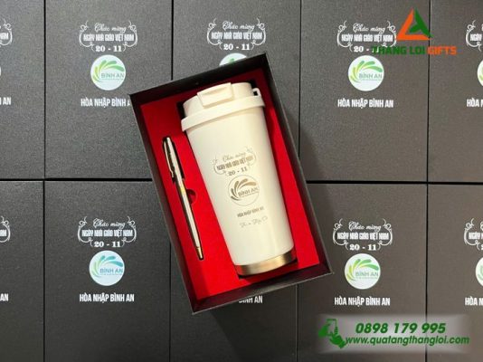 Bo Qua Tang (Ly 530ml & But) Mau Trang - In Khac Noi Dung Ngay Nha Giao Viet Nam 20-11 