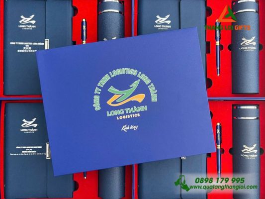 Bo Qua Tang (So+ Binh+ But) Mau Xanh - In Khac Logo Doanh Nghiep Logistics