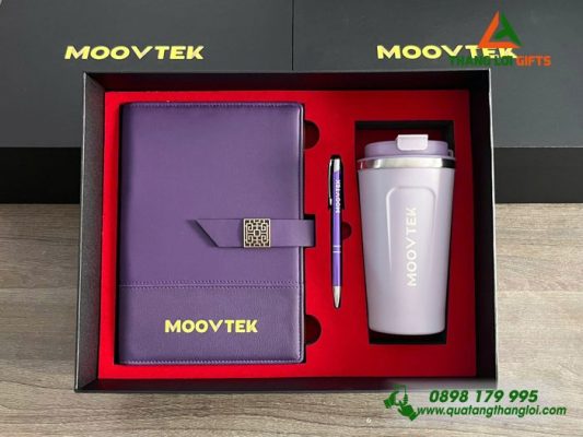 Bo Qua Tang (So+ Ly+ But) Mau Tim - In Khac Logo MOOVTEK 