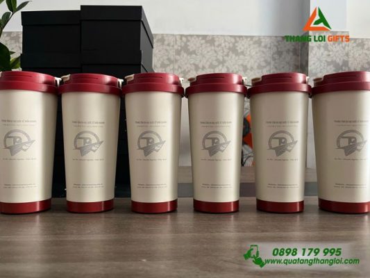 Ly Giu Nhiet 530ml Mau Do - Khac Logo Trung Tam Du Hoc Quoc Te Tran Quang