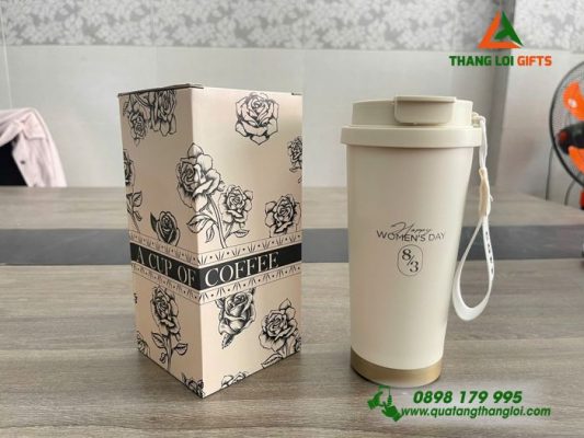 Ly giu nhiet 530ml mau kem khac ten Doanh nghiep WYNDHAM GARDEN