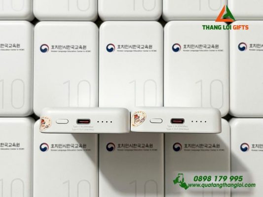 Pin Sac Du Phong Remax 10.000mAh - In Logo Trung Tam Ngon Ngu Tieng Han