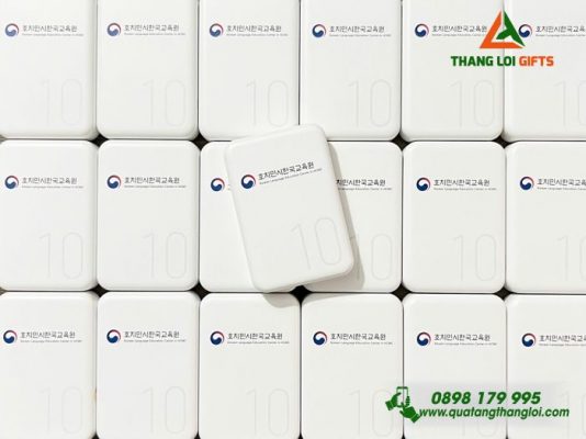 Pin Sac Du Phong Remax 10.000mAh - In Logo Trung Tam Ngon Ngu Tieng Han