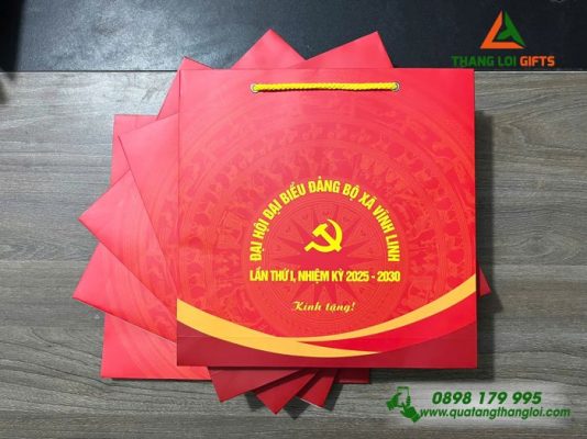 Tui Xach Giay Couche Mau Do - In Logo Dai Hoi Dang Bo Vinh Linh