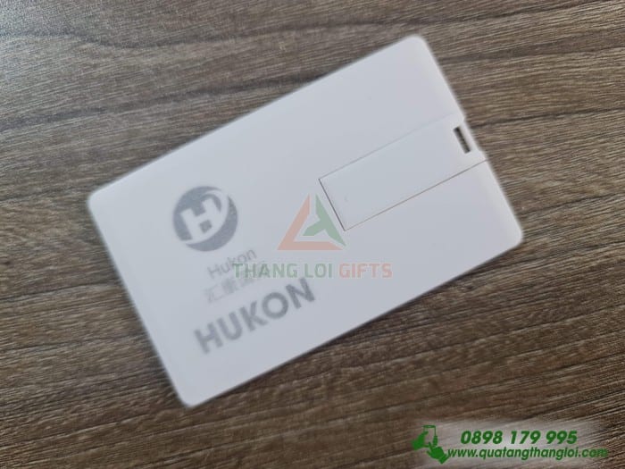 USB thẻ nhựa cao cấp in logo HUKON