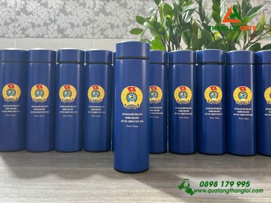 Binh Giu Nhiet Mau Xanh 500ml - In Khac Logo Dai Hoi Cong Doan Phuong Xom Chieu