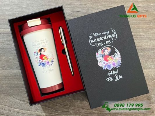 Bo Qua Tang (Ly 530ml & But) - In Khac Noi Dung Mung Ngay Quoc Te Phu Nu 8-3